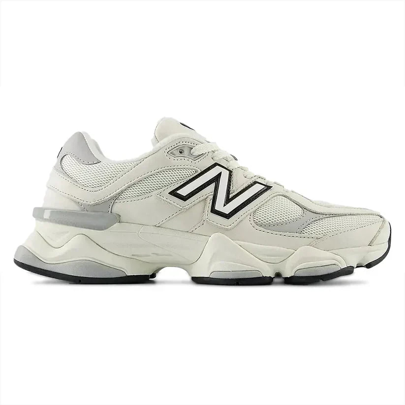 New Balance 9060 Sea Salt Raincloud Cinza